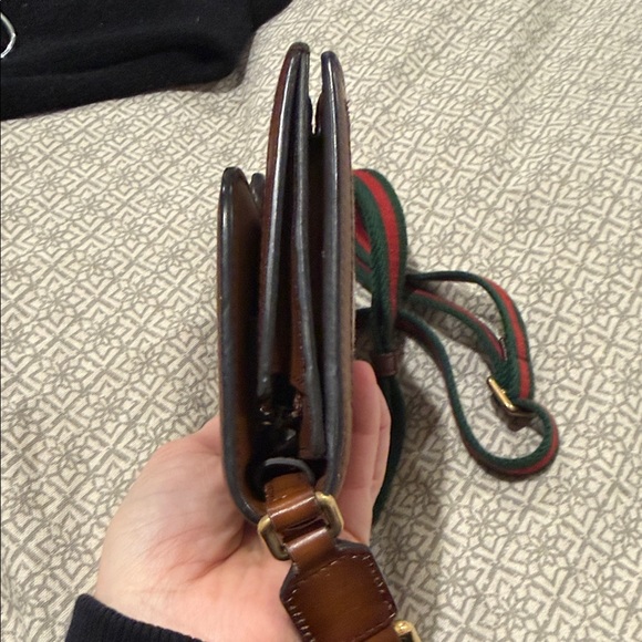 Gucci Lady Web GG Canvas Convertible Wallet - Picture 7 of 12